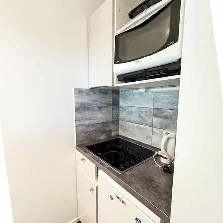 Apartament Cosy In The Heart Of *