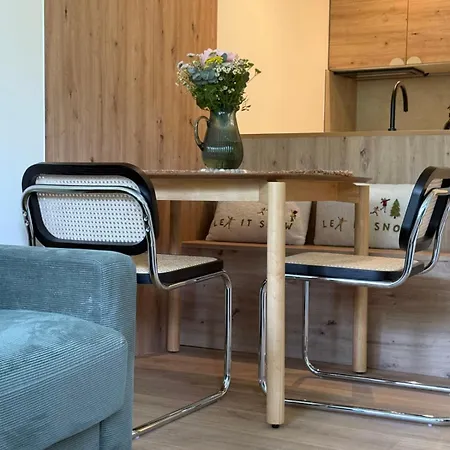 Apartament Cosy In The Heart Of